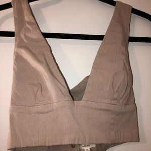 Aritzia crop top